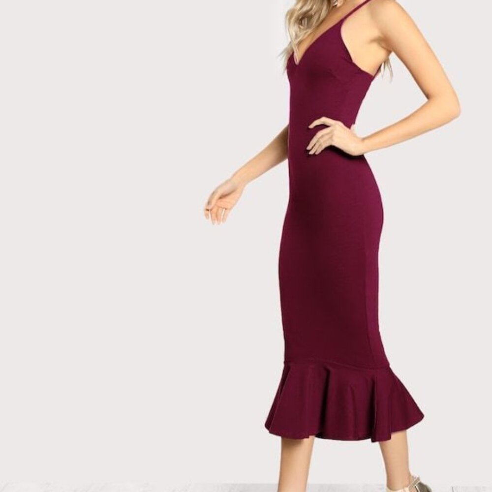 Women’s Burgundy Fishtail Dress (L)